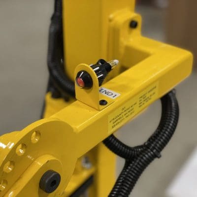 Pressure safety sensor for vacuum handler