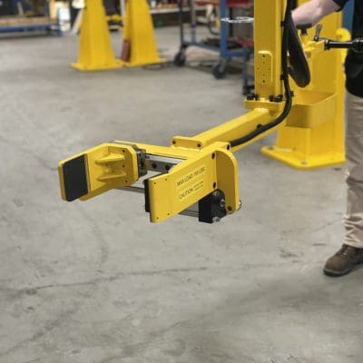 Welding air tank gripper