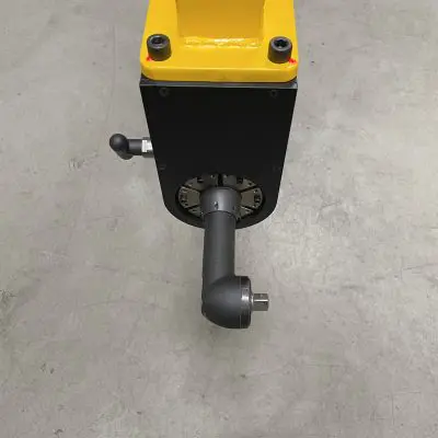 360 degree tool sleeve