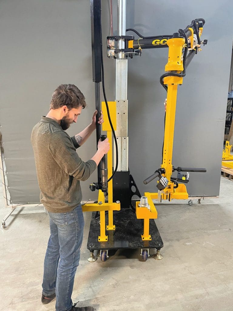 Operator with the carbon fiber torque tube