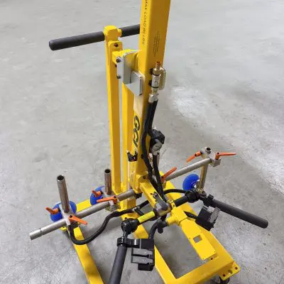 Hook-Mounted Manipulator for Excavator Panels