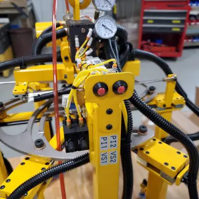 Visual indicator for positive vacuum engagement