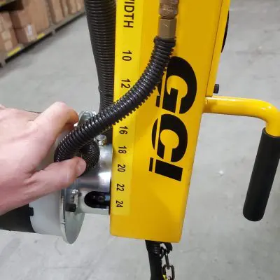Gauge for measuring roll widths for hook selection