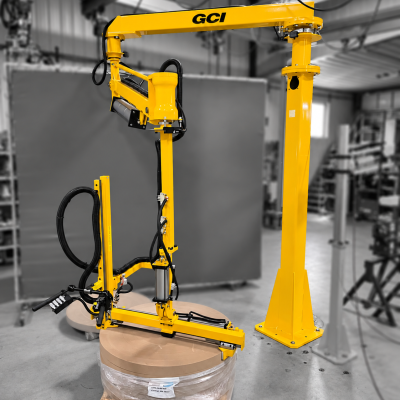 Paper roll handling manipulator arm