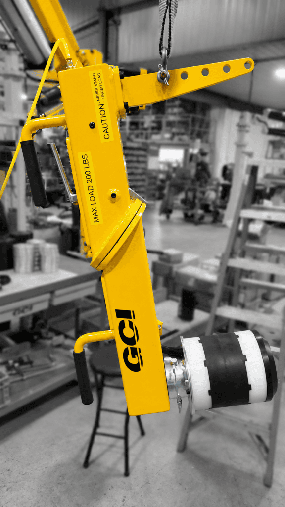 Hook-mounted roll handler