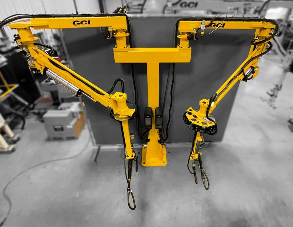 02062452-09142351-Dual-torque-arms-1_