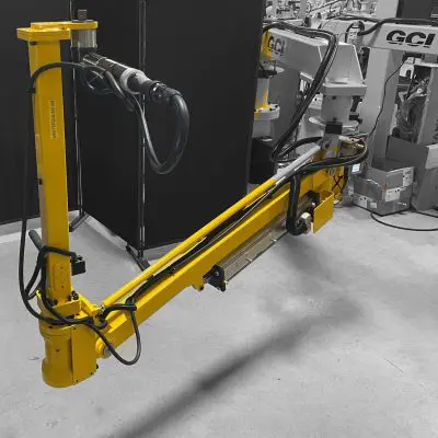 03042251-Low-profile-torque-arm_