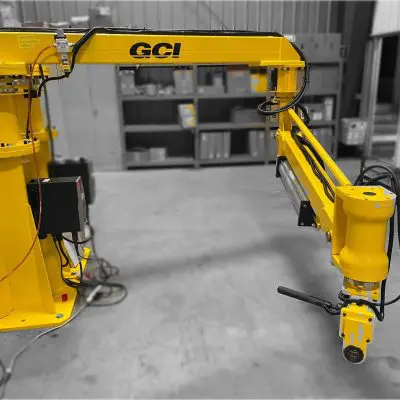 03042254-Long-reach-low-profile-torque-reaction-arm_