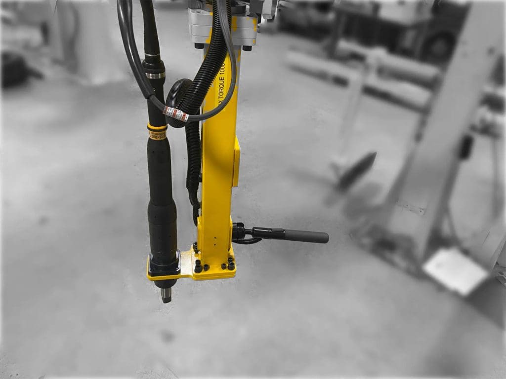 03102256B-Torque-tool-with-load-balancer-v2_