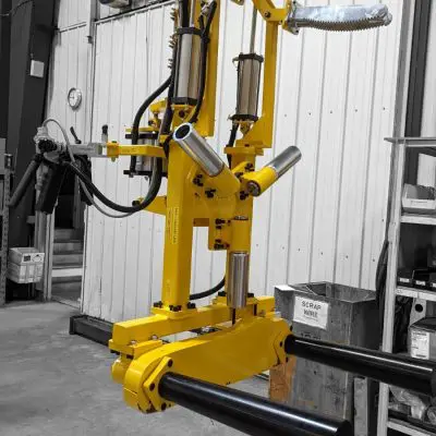 03252158-Custom-tire-end-effector_