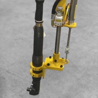 05042255B-Torque-tube-and-tool-load-balancer-extended_