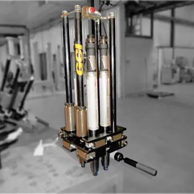 06081652B-Hook-mounted-multi-spindle-torque-system_