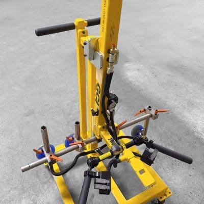 08012455-Hook-Mounted-Manipulator-for-Excavator-Panels_