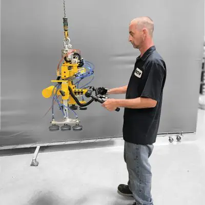 12182452C-Oil-pan-vacuum-handler_